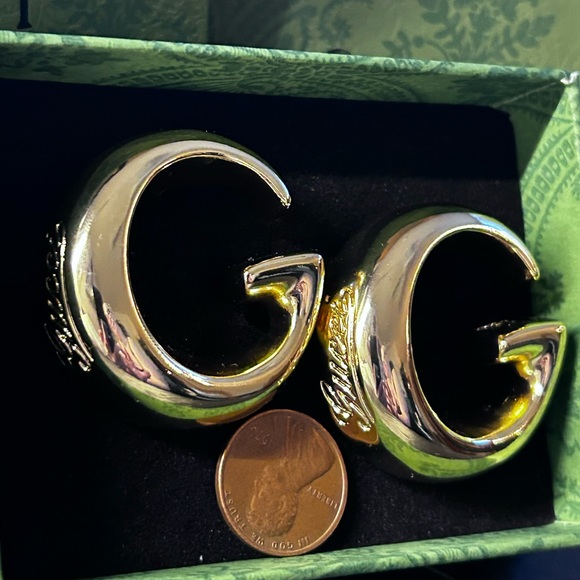 Authentic GUCCI Marmont Earrings - Picture 6 of 8